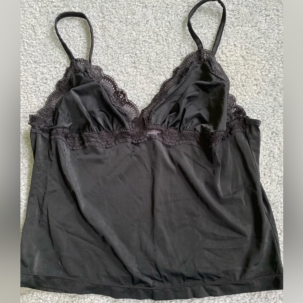 black lace tank top